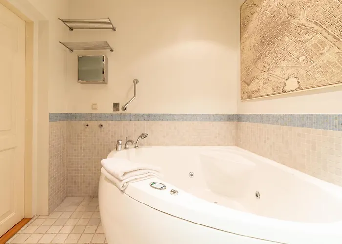 Old Town - Vene Tallinn